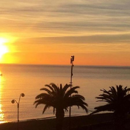 La Casa Al Mare Corallo Verde Монтеджордано Екстер'єр фото